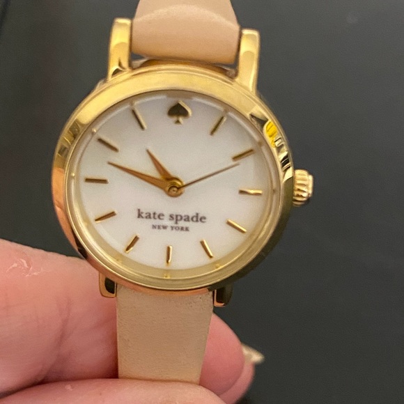 Kate Spade Tiny Metro Watch - Picture 1 of 5